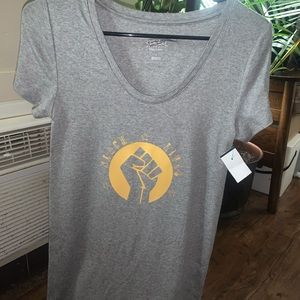 V neck shirt for women